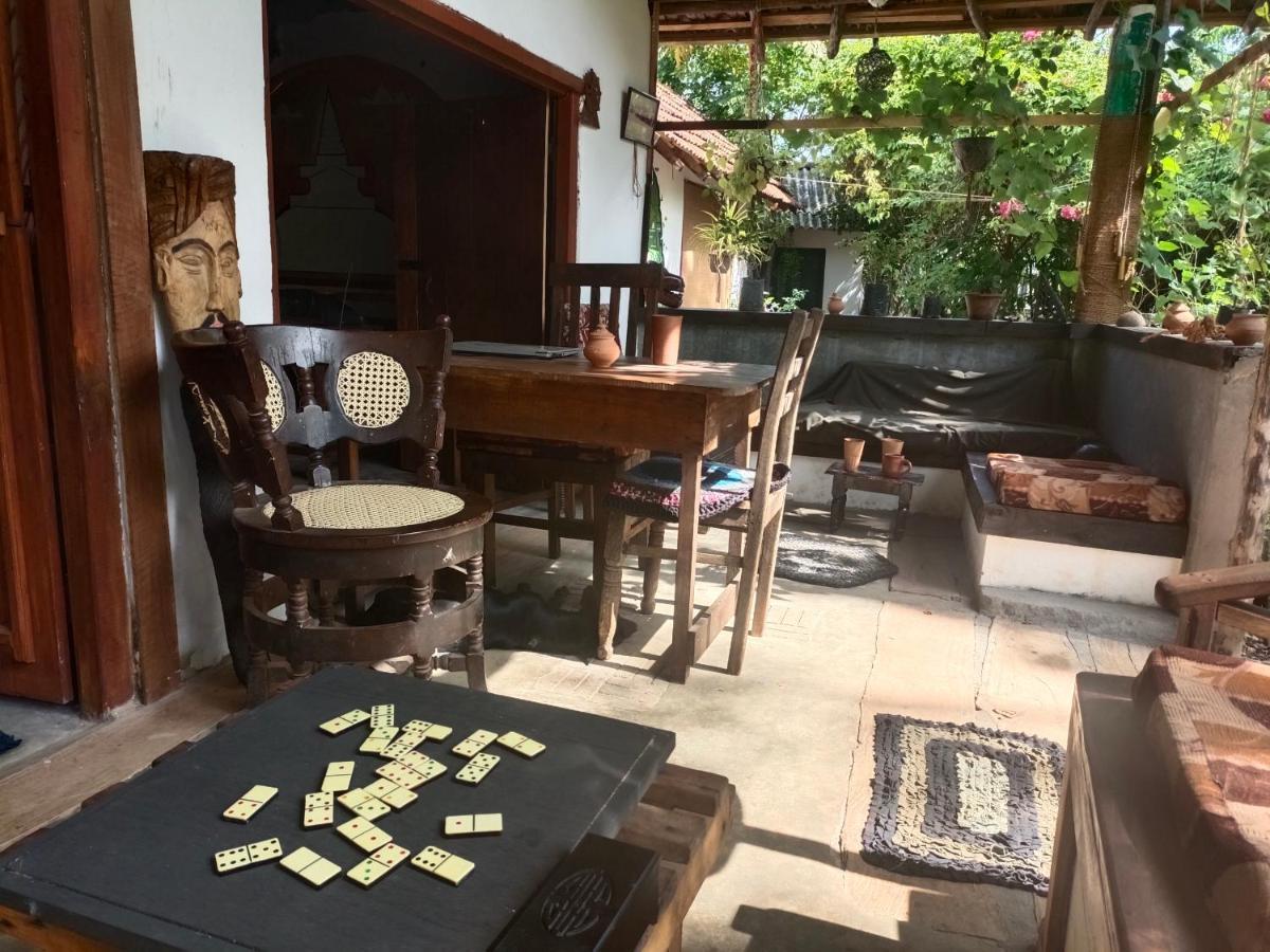 Mamisa Cafe, Home Stay Хабарана Экстерьер фото
