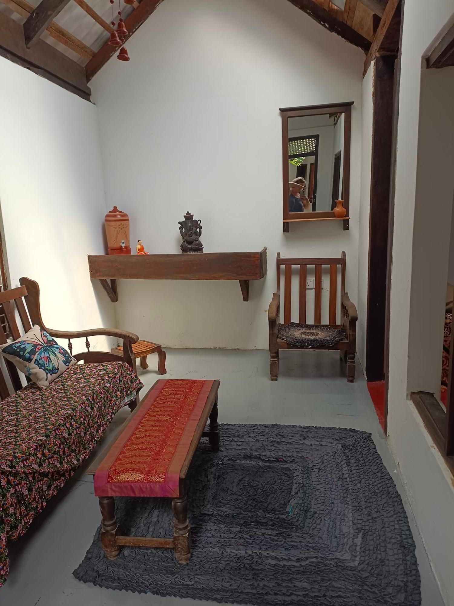 Mamisa Cafe, Home Stay Хабарана Экстерьер фото